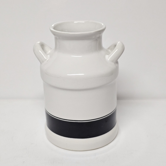 Vintage Ceramic Mini Milk Jug Vase with Purple Iris Floral Design Made in Taiwan - Picture 4 of 7